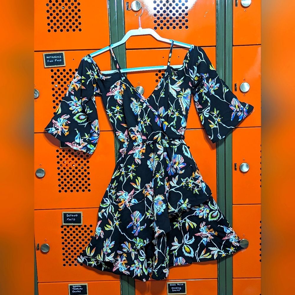 Women's Bar III Cold Shoulder Floral Print Dress Size XXS